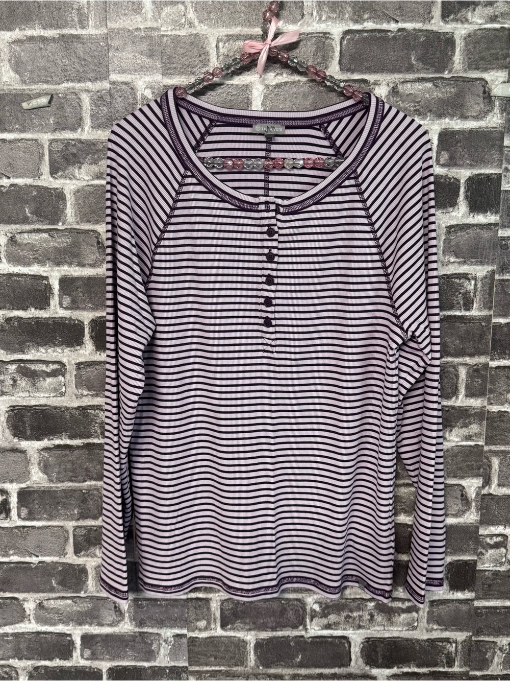 Talbots ribbed Henley tee Wimbledon stripe purple snap buttons stretch
